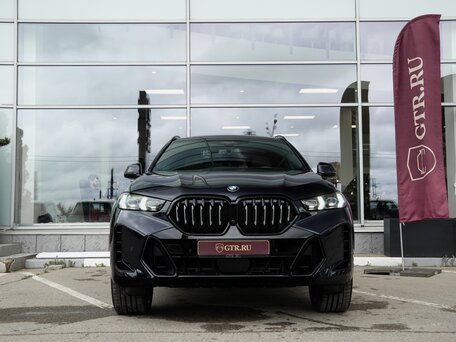 2025 BMW X6 40i III (G06) Рестайлинг, чёрный, 12499000 рублей, вид 3