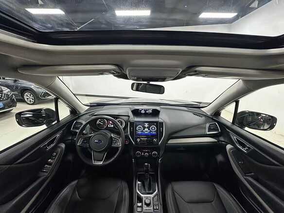 2022 Subaru Forester V Рестайлинг, чёрный, 2550000 рублей - вид 4