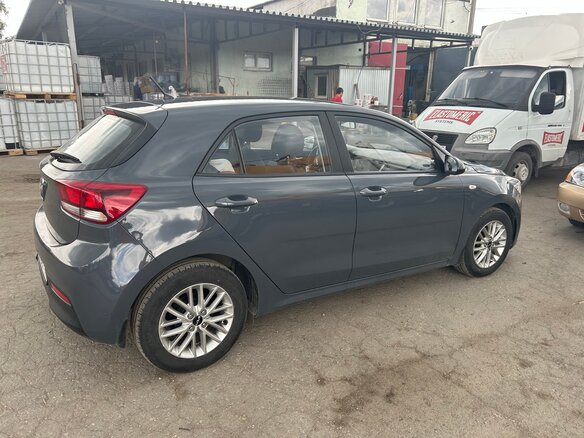 2021 Kia Rio IV Рестайлинг (Global market), серый, 1650000 рублей - вид 6