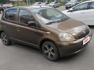2001 Toyota Yaris I, коричневый, 330000 рублей, вид 2
