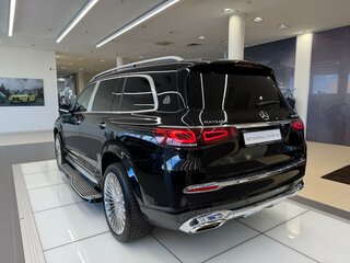 2021 Mercedes-Benz Maybach GLS 600 I, чёрный, 15200000 рублей, вид 2