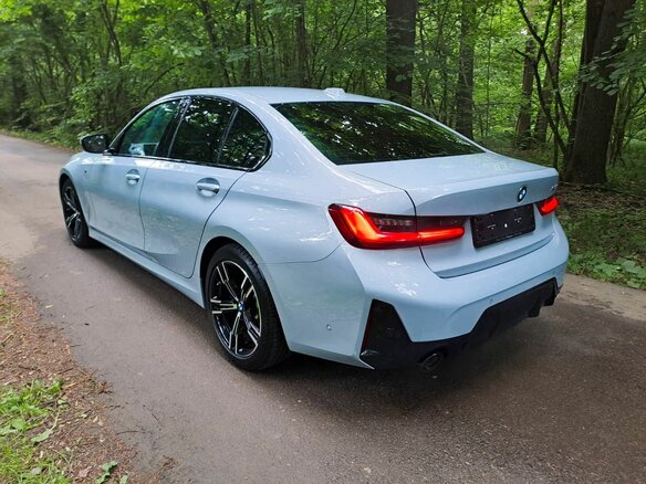 2025 BMW 3 серии 320i VII (G2x) Рестайлинг 2, серый - вид 4