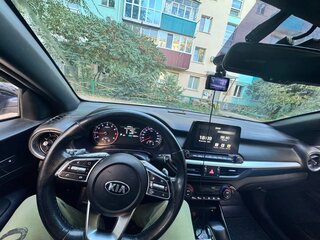 2019 Kia Cerato IV, белый, 1450000 рублей, вид 4
