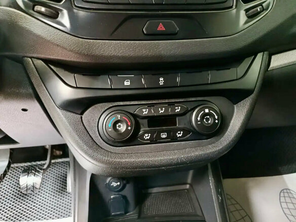 2020 Lada (ВАЗ) Vesta SW I, серый - вид 12