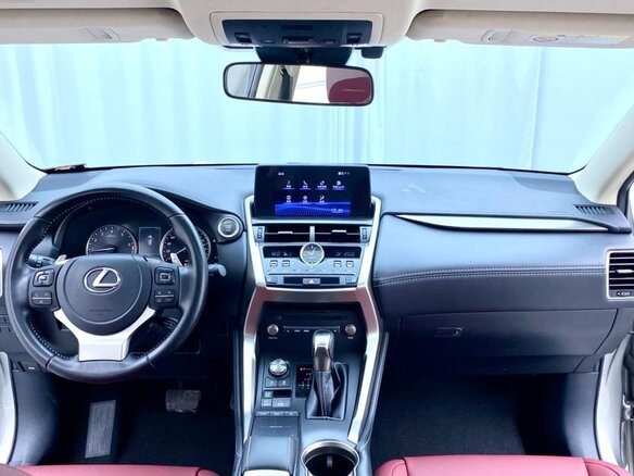 2021 Lexus NX 200 I Рестайлинг, серебристый, 2900000 рублей - вид 12