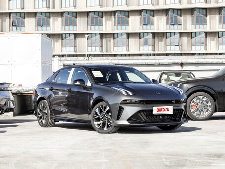2026 Lynk & Co 03 I Рестайлинг 2, серый, 2807007 рублей, вид 2
