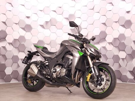 2014 Kawasaki Z 1000, серый, 799000 рублей, вид 1