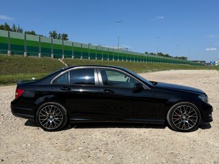 2013 Mercedes-Benz C-Класс 180 III (W204) Рестайлинг, чёрный, 1650000 рублей, вид 4