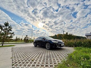 2017 Toyota Camry US Market VII (XV50) Рестайлинг, чёрный, 2350000 рублей, вид 2