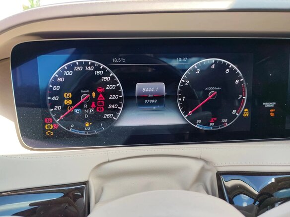 2020 Mercedes-Benz Maybach S-Класс 560 I (X222) Рестайлинг, синий, 6000000 рублей - вид 5