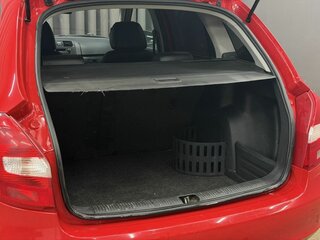 2011 Skoda Fabia II Рестайлинг, красный, 649999 рублей, вид 5