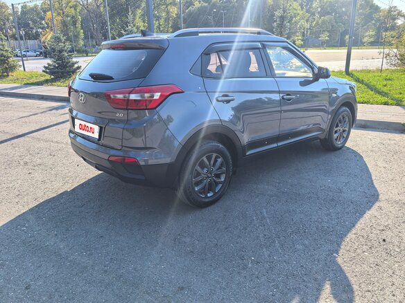 2021 Hyundai Creta I Рестайлинг, серый, 2200000 рублей - вид 4