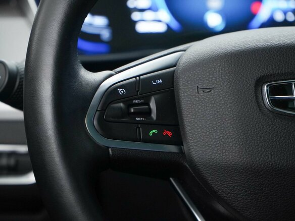 2022 Geely Coolray I, белый, 1827444 рублей - вид 13