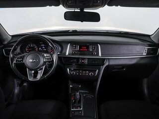 2019 Kia Optima IV Рестайлинг, белый, 1390000 рублей, вид 5