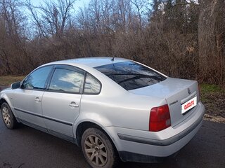 1997 Volkswagen Passat B5, серебристый, 350000 рублей, вид 3