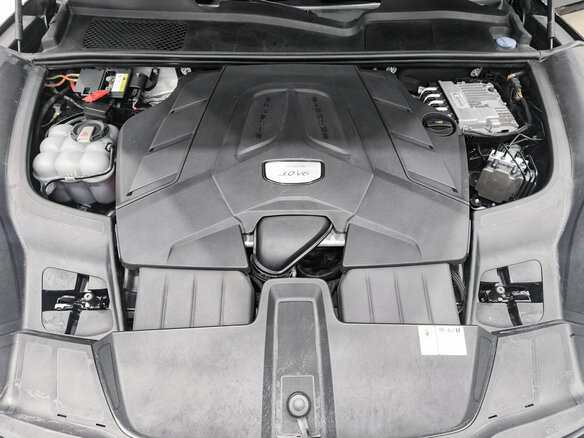 2019 Porsche Cayenne III, чёрный, 6250000 рублей - вид 8