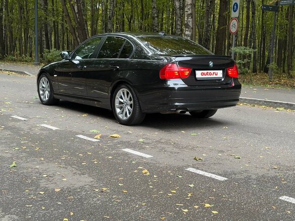 2011 BMW 3 серии 318i V (E90/E91/E92/E93) Рестайлинг, чёрный, 950000 рублей - вид 6