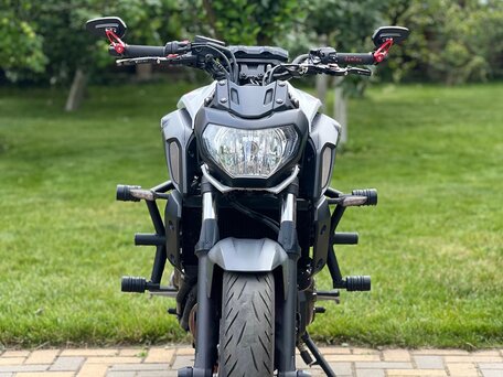 2020 Yamaha MT-07 (FZ-07), серый, 660000 рублей, вид 3