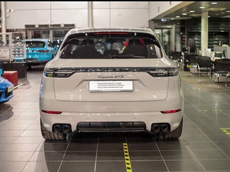 2021 Porsche Cayenne GTS III, серый, 8450000 рублей, вид 4