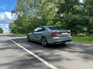2024 Volvo S60 III, серый, 2550000 рублей, вид 2