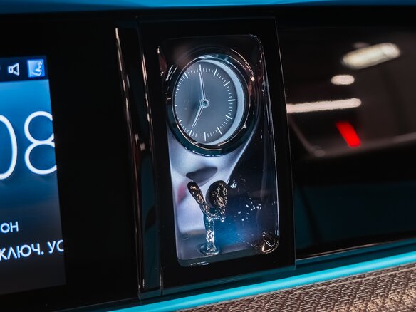 2025 Rolls-Royce Ghost Black Badge II Рестайлинг (Series II), чёрный, 46000000 рублей - вид 27