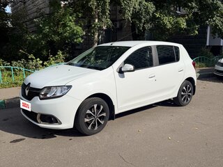 2015 Renault Sandero II, белый, 800000 рублей, вид 1
