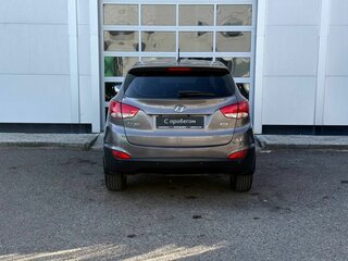 2014 Hyundai ix35 I Рестайлинг, коричневый, 1250000 рублей, вид 4