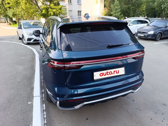 2021 Geely Monjaro (Xingyue L) I, синий, 3000000 рублей - вид 8