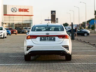 2020 Kia Cerato IV, белый, 1855000 рублей, вид 5