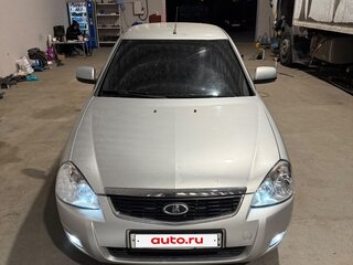 2014 Lada (ВАЗ) Priora I Рестайлинг, серебристый, 390000 рублей, вид 2