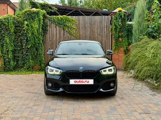 2019 BMW 1 серии 118i II (F20/F21) Рестайлинг 2, чёрный, 2130000 рублей, вид 3