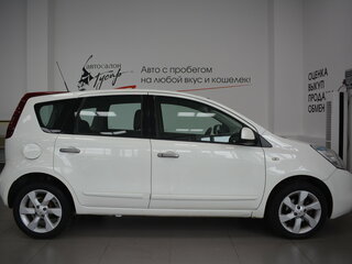 2011 Nissan Note I Рестайлинг, белый, 799000 рублей, вид 3