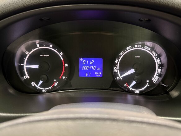 2013 Lada (ВАЗ) Priora I Рестайлинг, коричневый, 420000 рублей - вид 10