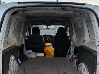 2009 Peugeot Partner II, белый, 420000 рублей, вид 2