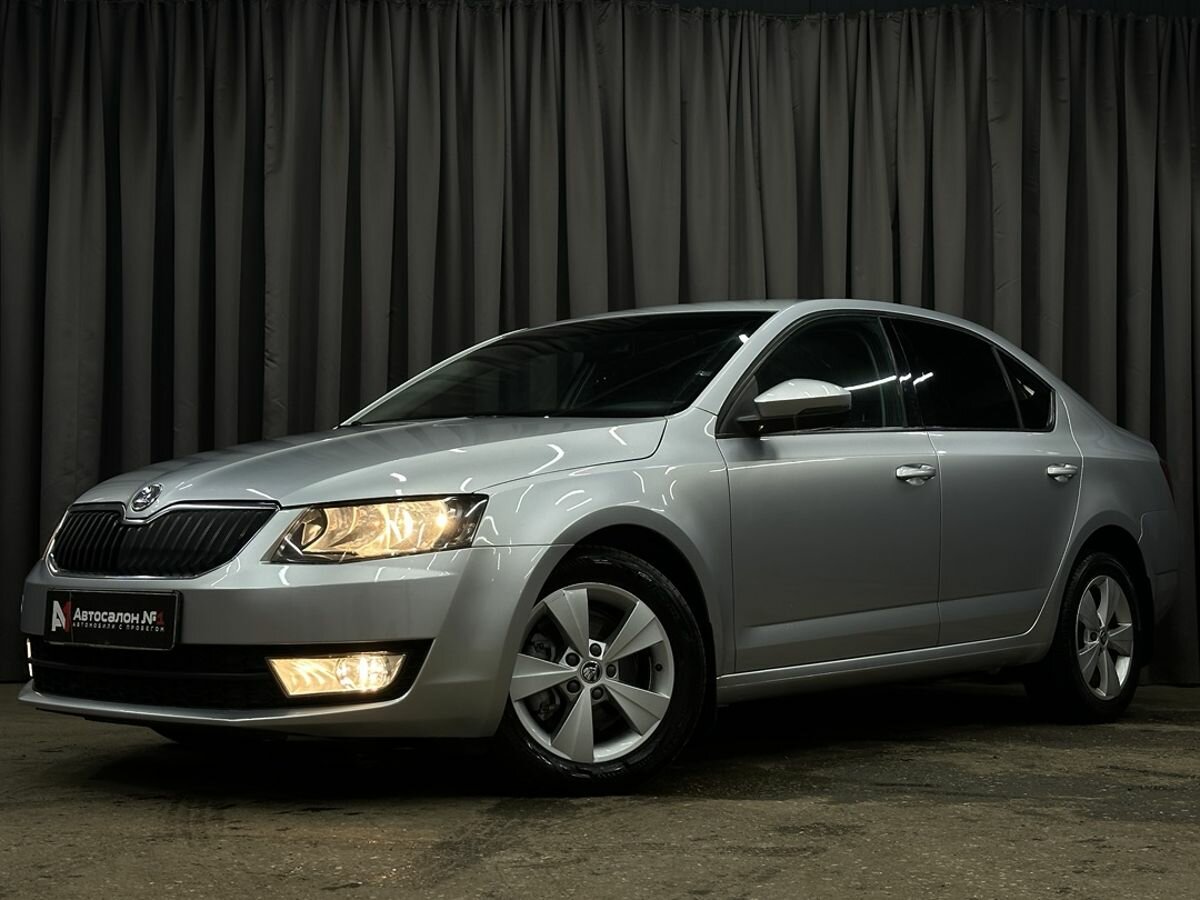 Открыть фотографии: Skoda Octavia III (A7)