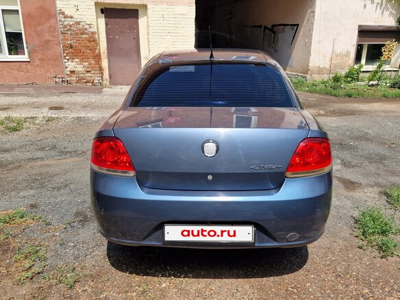 2010 Fiat Linea, синий, 450000 рублей - вид 5