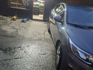 2016 Kia Rio III Рестайлинг, серый, 530000 рублей, вид 3