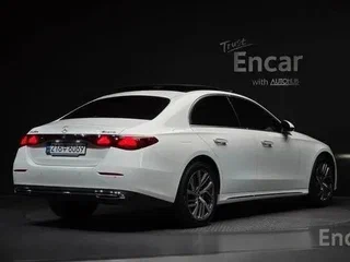 2024 Mercedes-Benz E-Класс 220 d VI (W214, S214), белый, 6750000 рублей, вид 2