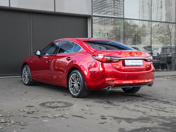 2023 Mazda 6 Atenza III (GJ) Рестайлинг 2, красный, 3350000 рублей - вид 5