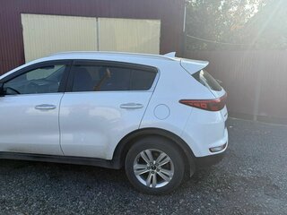 2017 Kia Sportage IV, белый, 1500000 рублей, вид 2
