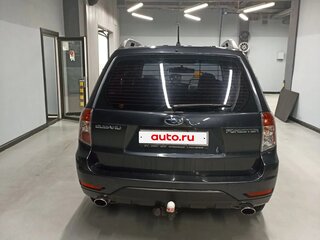 2010 Subaru Forester III, серый, 1000000 рублей, вид 4