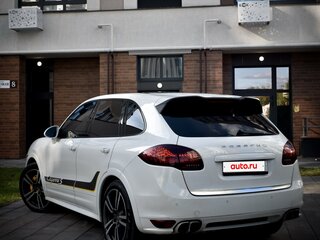 2013 Porsche Cayenne S Diesel II (958), белый, 2750000 рублей, вид 2