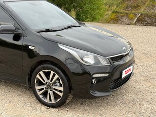 2019 Kia Rio IV, чёрный, 1490000 рублей, вид 5