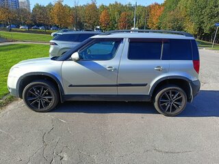 2013 Skoda Yeti I, серебристый, 625000 рублей, вид 4