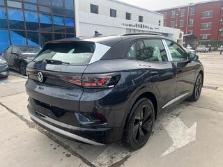 2026 Volkswagen ID.4 Crozz, чёрный, 3466666 рублей, вид 5
