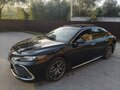 2023 Toyota Camry VIII (XV70) Рестайлинг, чёрный, 2825000 рублей - вид 1
