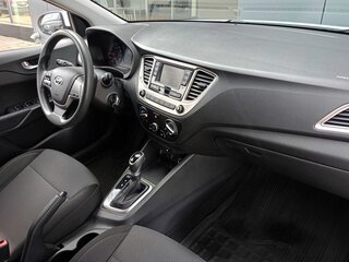 2021 Hyundai Solaris II Рестайлинг, белый, 1333000 рублей, вид 5