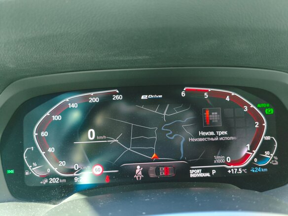 2020 BMW X5 45e IV (G05/G18), чёрный, 6900000 рублей - вид 10