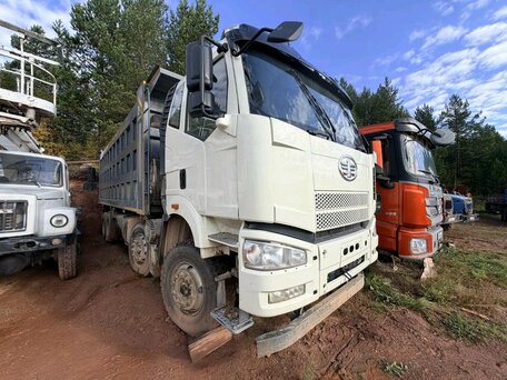 2023 FAW J6 CA3310, белый, 2820000 рублей, вид 2