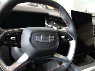 2026 Geely Preface I, белый, 3329990 рублей, вид 5